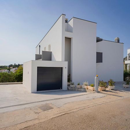 Modern, 2 Bedroom Apartment フヴァル エクステリア 写真