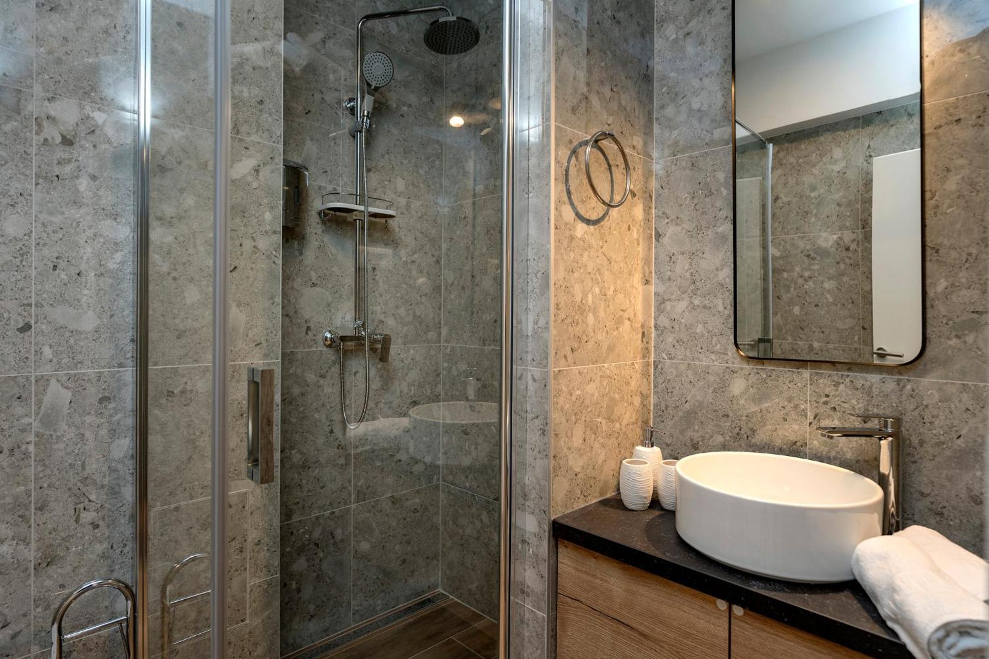 Modern, 2 Bedroom Apartment フヴァル エクステリア 写真
