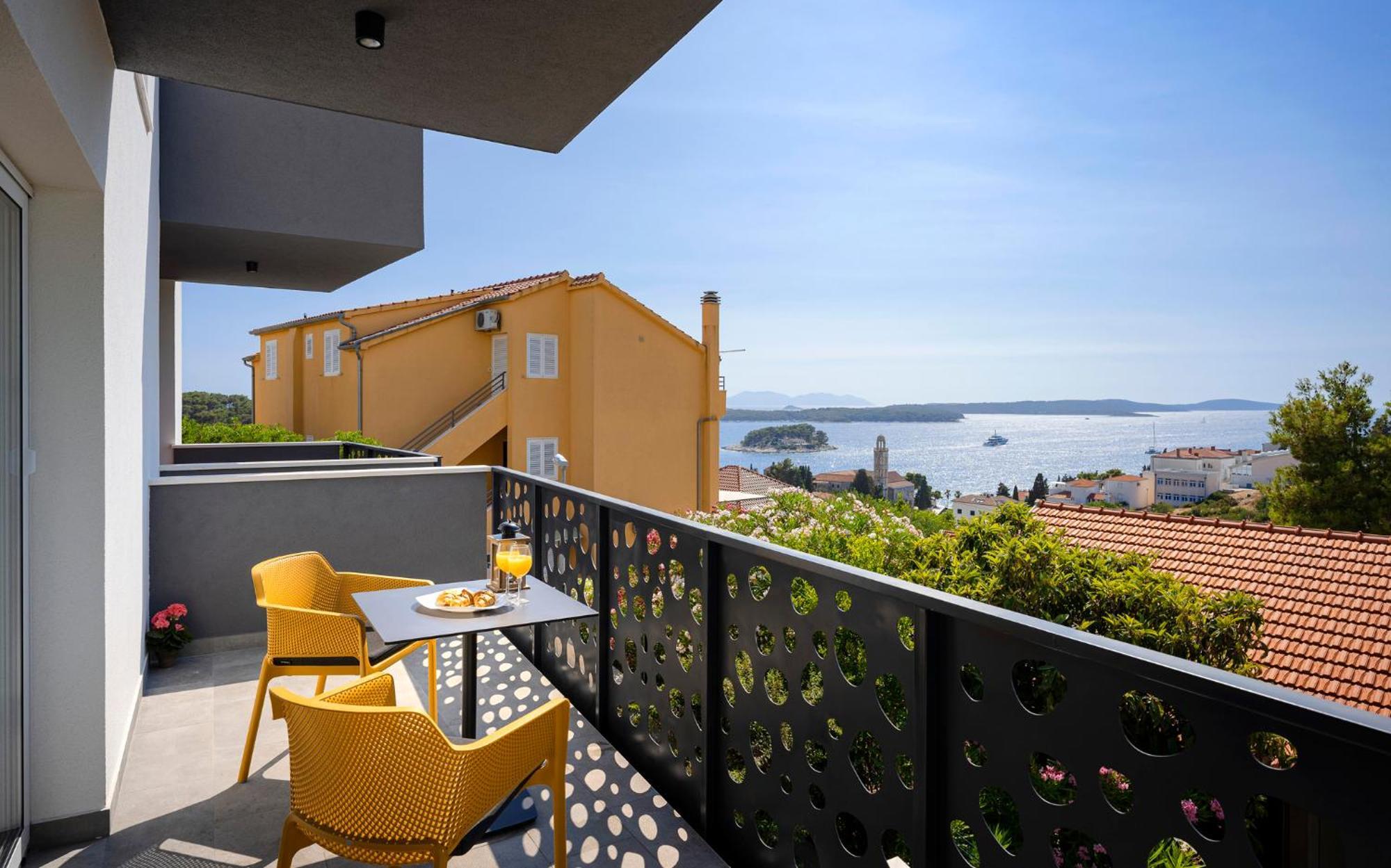Modern, 2 Bedroom Apartment フヴァル エクステリア 写真